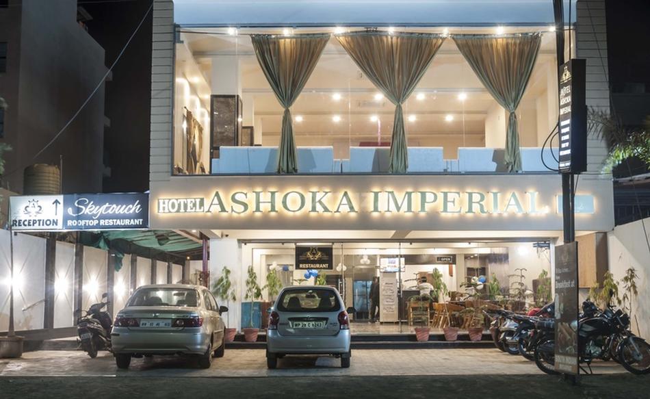 Hotel Ashoka Imperial Manish Nagar, Nagpur Banquet Hall Wedding