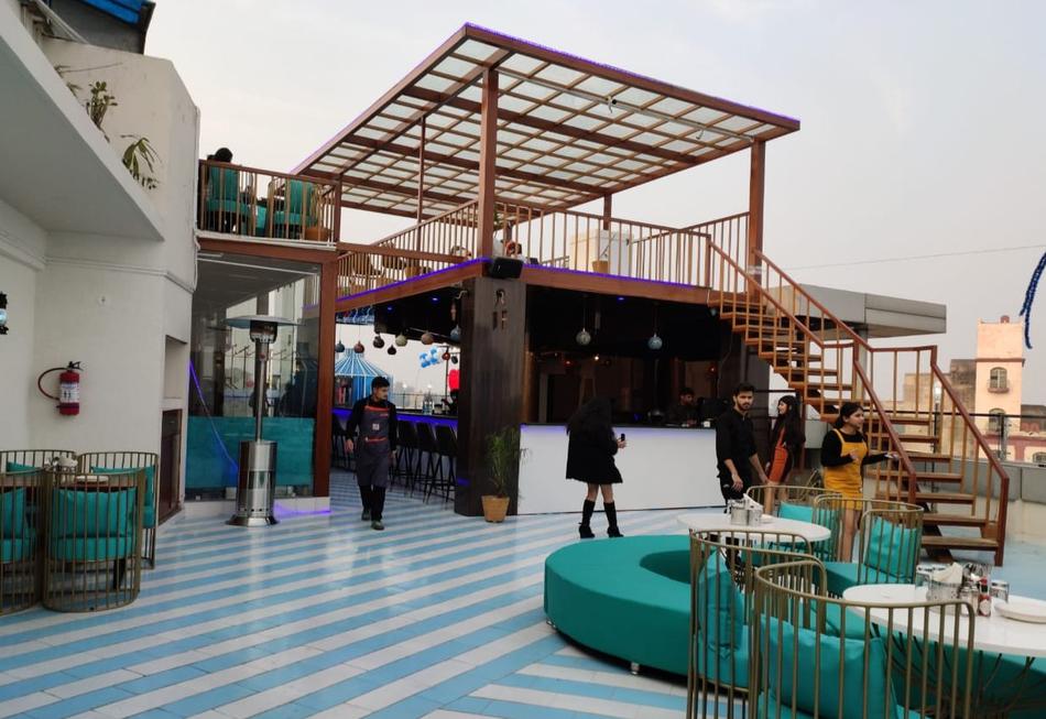 Desi Cafe Agra Kamla Nagar, Agra Banquet Hall Banquet Terrace