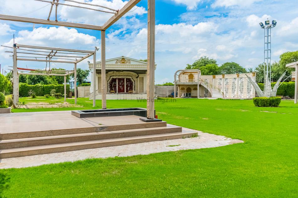 Jewels Garden Sector 13, Gurugram Banquet Hall Wedding Lawn