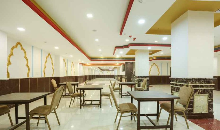 OYO 11416 Hotel Redisston, Noida OYO 11416 Hotel Redisston