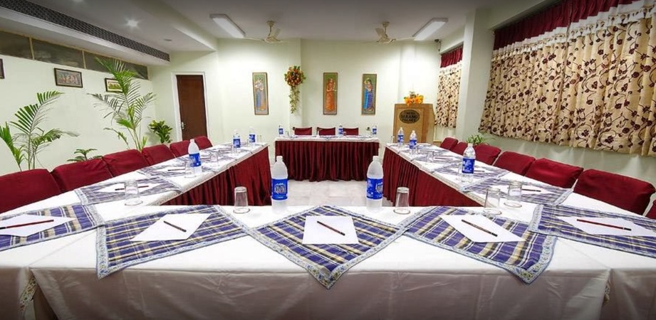 Hotel Sarang Palace, Shastri Nagar Hotel Sarang Palace