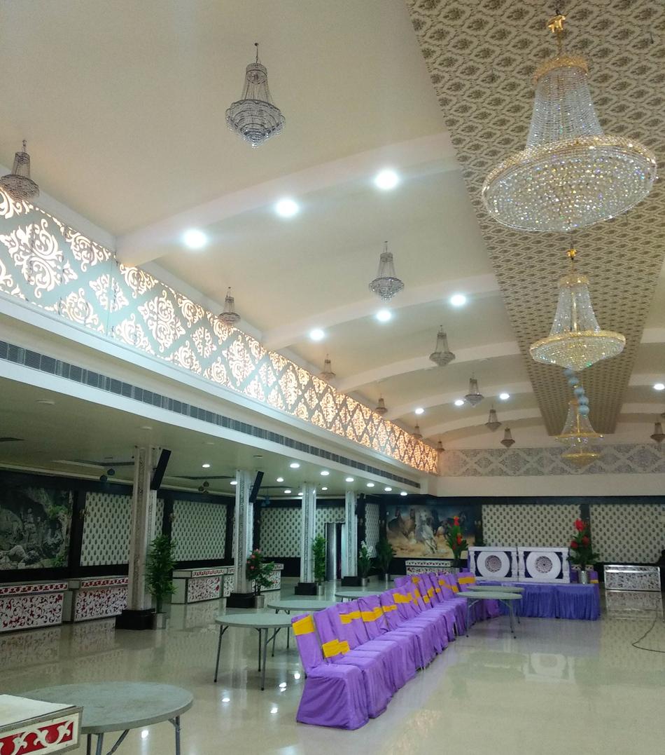 Bhubaneswar Grand Baragarh, Bhubaneswar Banquet Hall WeddingZ.in