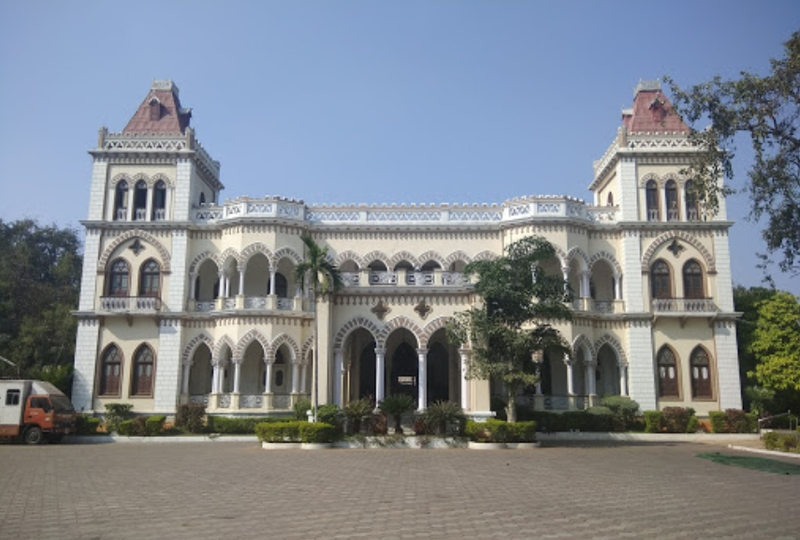 Le Palais Royal and Crown Villa Gardens Bowenpally, Hyderabad Banquet