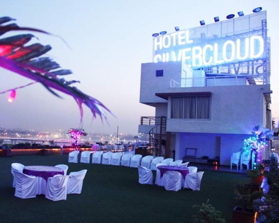 Silver Cloud Hotel And Banquets Old Wadaj, Ahmedabad Banquet Hall