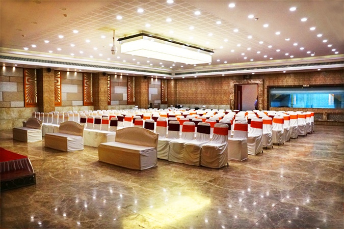 Silver Cloud Hotel And Banquets, Old Wadaj Silver Cloud Hotel And Banquets