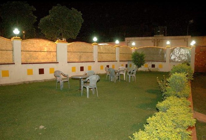 Riverside Sports and Recreation Club, Mayur Vihar Riverside Sports and Recreation Club