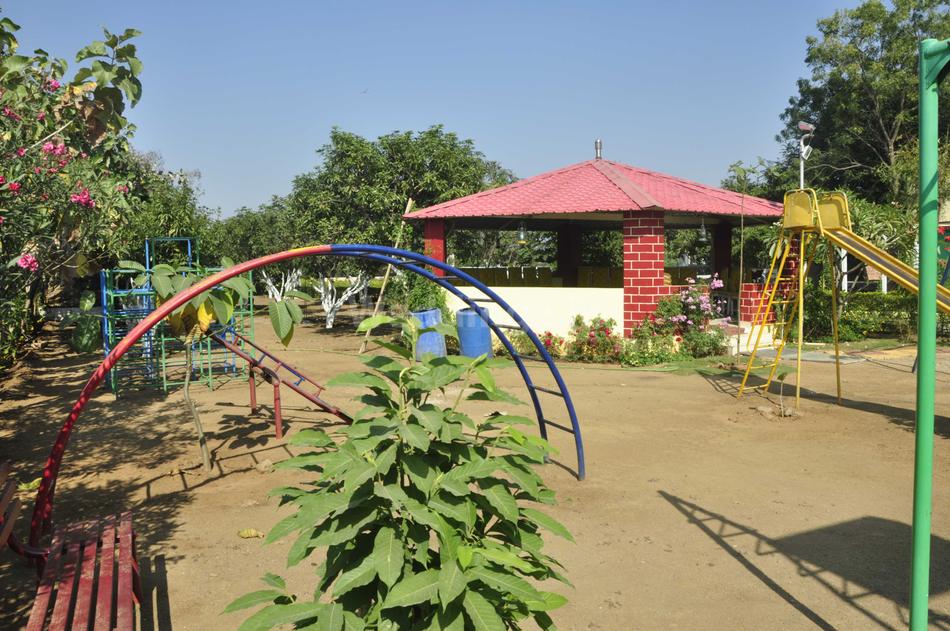 Mango Retreat Resort Moinabad, Hyderabad Banquet Hall Wedding Lawn