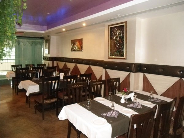 Shahi Dawat, Wave City Center Shahi Dawat