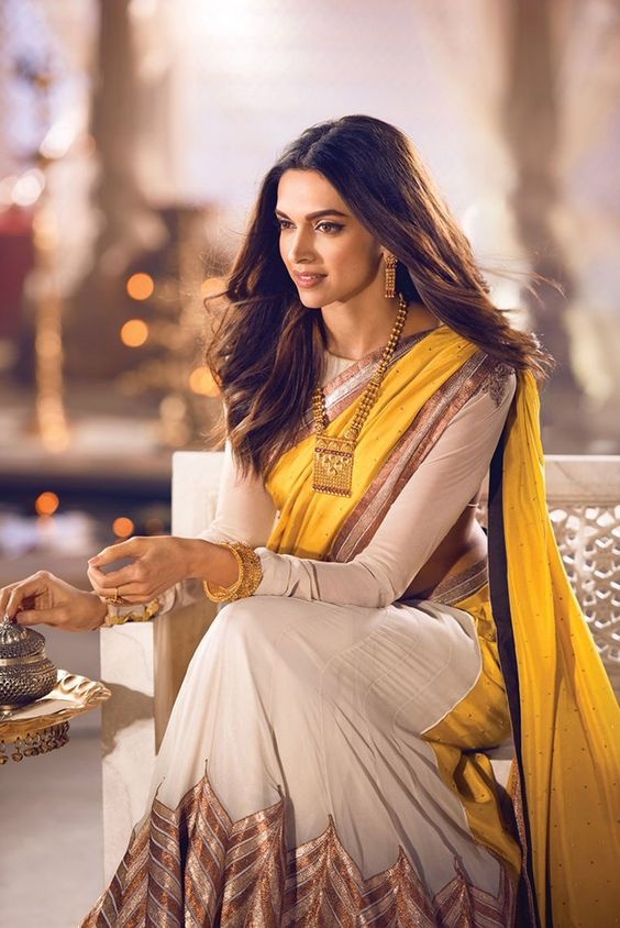 Deepika padukone cheap in lehenga