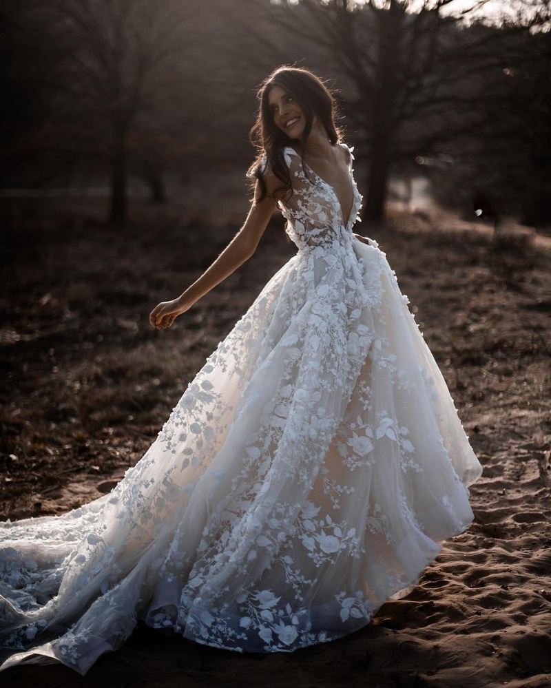 Mermaid wedding best sale gown design