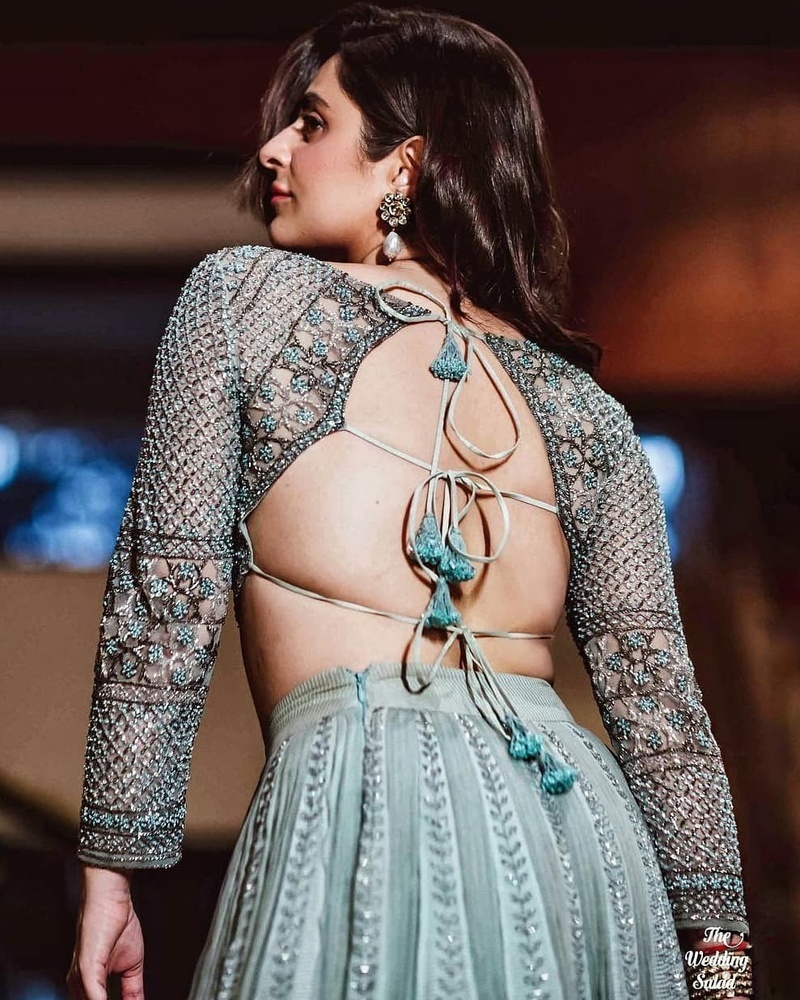 20 Blouse Design Ideas that are going to be major trendsetters this upcoming Indian Wedding Season 8