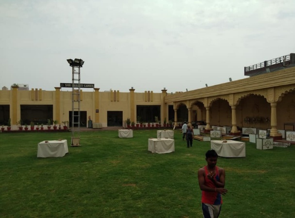 Ganpati Lawn, Vrindavan Colony Ganpati Lawn