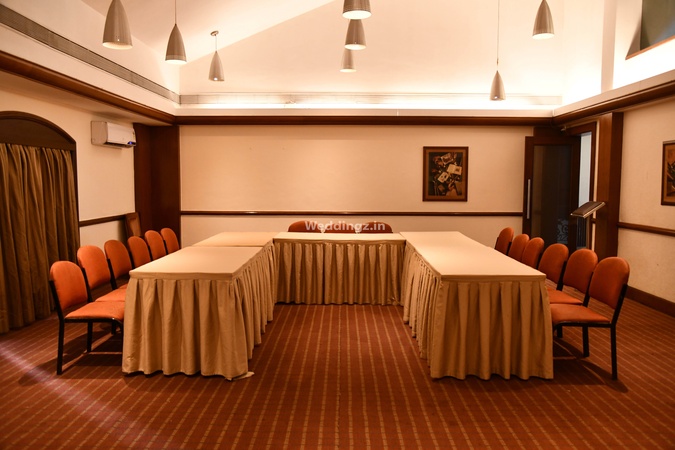 The Classique Club, Andheri West The Classique Club