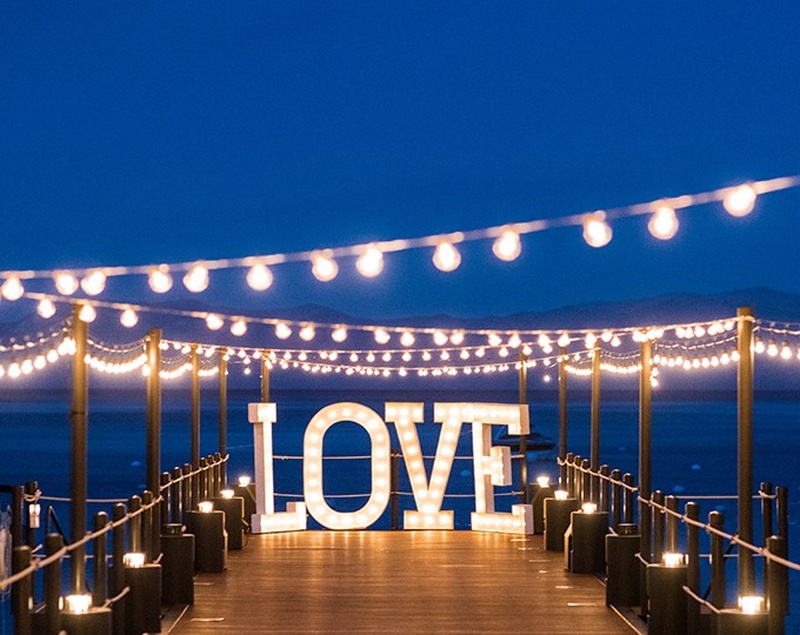 Creative Lighting Ideas to Brighten Up Your Wedding Venue!