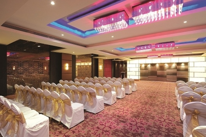 Radisson Mumbai, Goregaon West Radisson Mumbai