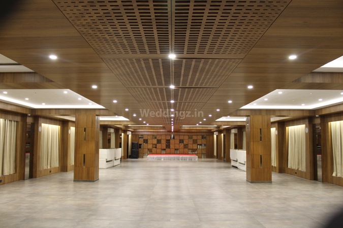 La Victoria Banquets, Adajan La Victoria Banquets