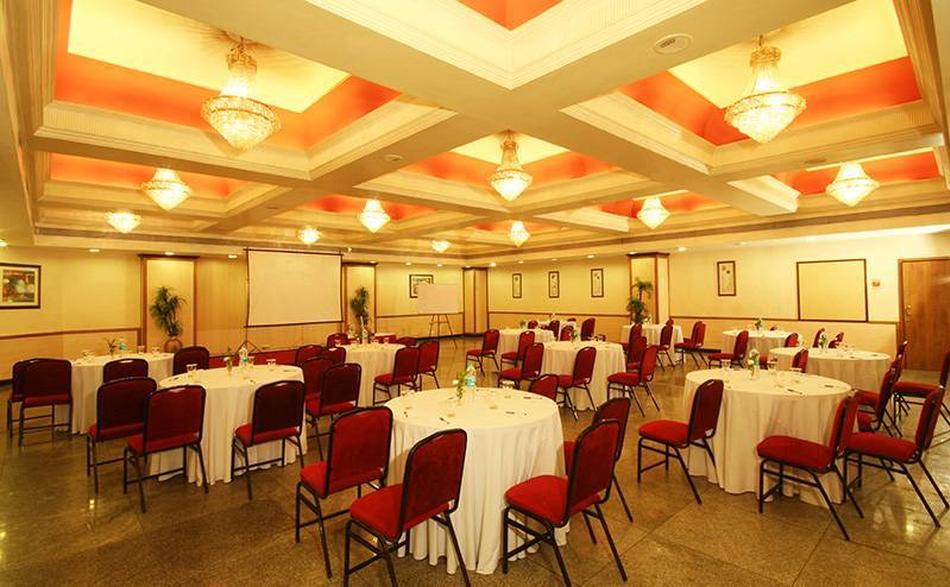 Hotel Tip Top Plaza Thane West, Mumbai Banquet Hall Wedding Lawn
