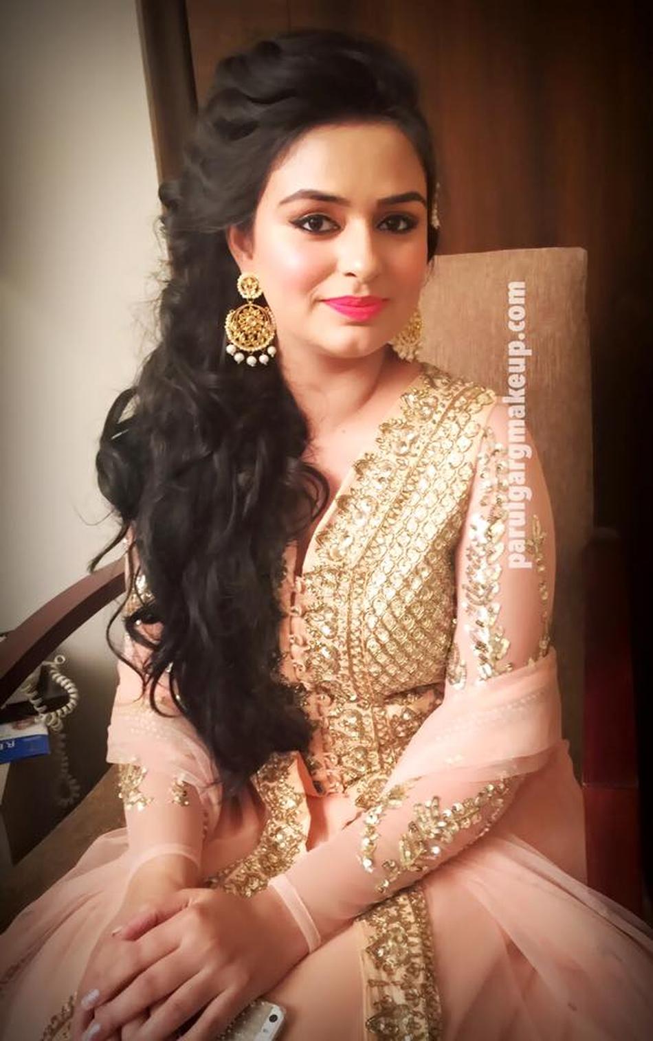 Parul Garg Makeup, Bridal Makeup Artist in Delhi WeddingZ