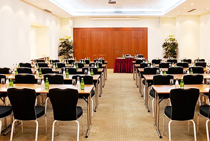 Gaba Corporate Suites Sector 70 Noida - Banquet Hall