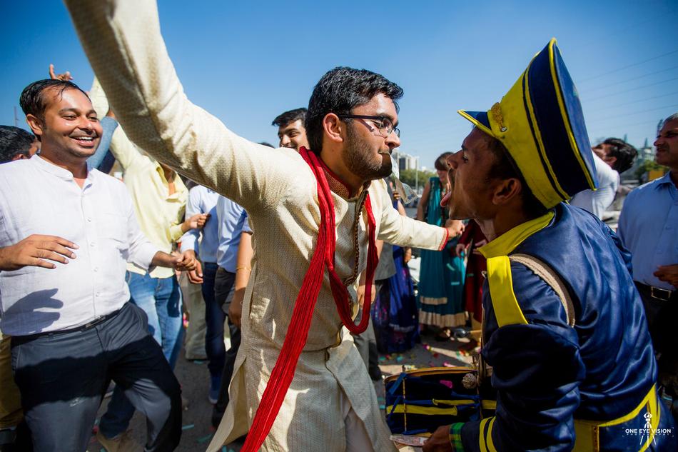 One Eye Vision Photography, Wedding photographer in Ahmedabad WeddingZ