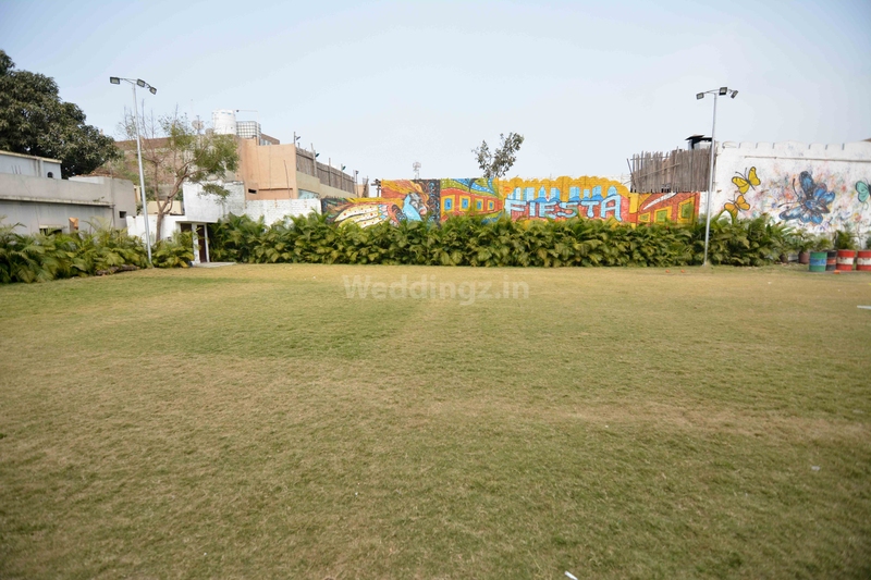 Papaya Tree Hotel Rau, Indore Banquet Hall Wedding Lawn WeddingZ.in