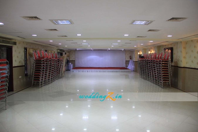 Kora Kendra Hall, Borivali West Kora Kendra Hall