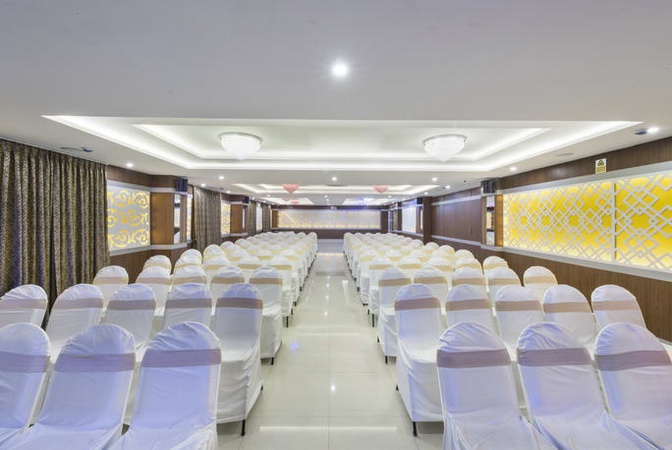 T S Royal Grand Hotel, Hosur Road T S Royal Grand Hotel