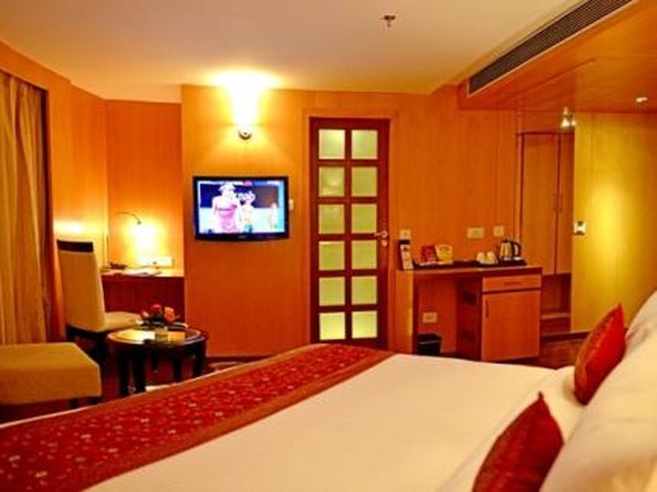The Theme Hotel, Tonk Road The Theme Hotel