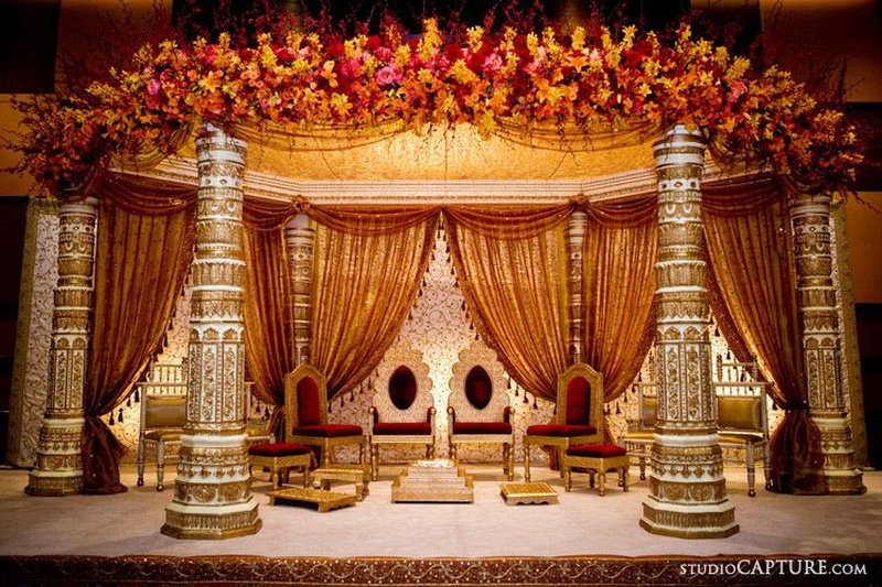Small Wedding for 20 Guests in Cities that Can Turn Your Dream Day into Reality