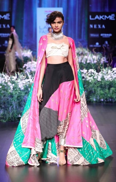 Masaba Gupta's Latest Lehengas Are Perfect For Quirky Bridesmaids – Lakme  Fashion Week W/F 2017 | Bridal Wear | Wedding Blog