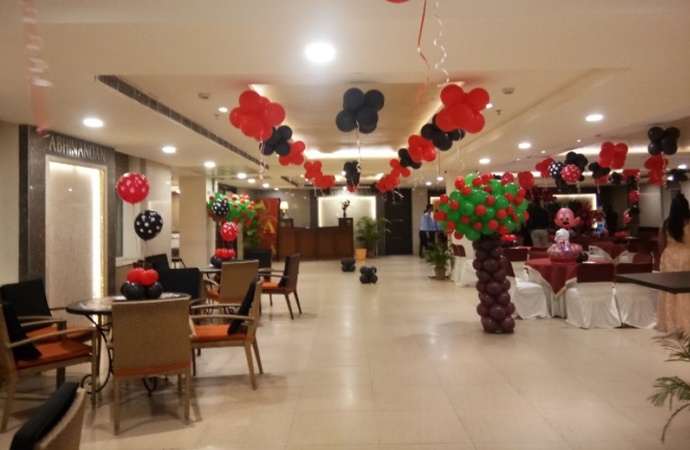 Hotel Aroma, Sector-22 Hotel Aroma