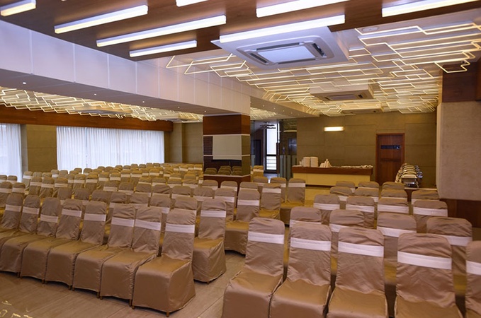 Hotel Grand Elegance, Bodakdev Hotel Grand Elegance
