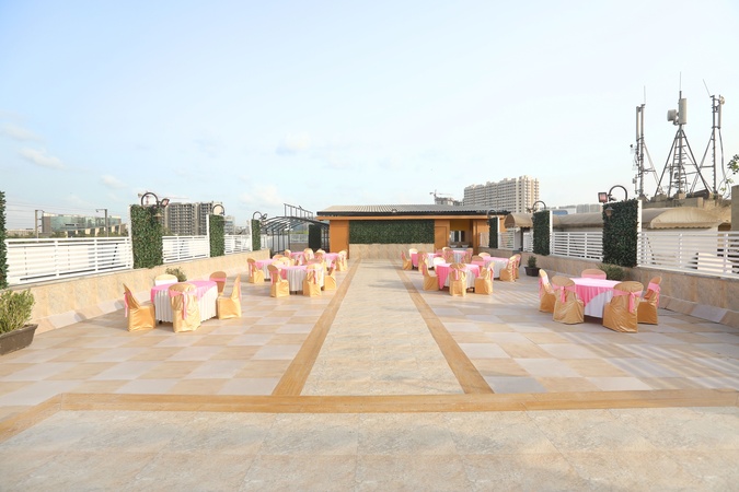Mumbai Metro - The Executive Hotel, Andheri East Mumbai Metro - The Executive Hotel