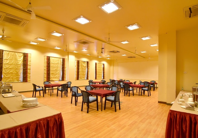 The Poona Club Ltd, MG Road The Poona Club Ltd