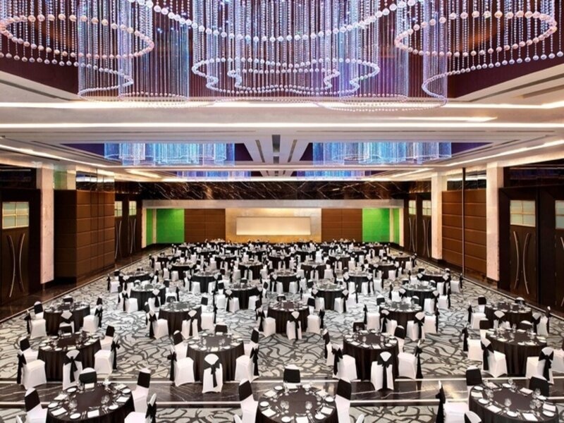 Luxury Wedding Venues in Malad, Mumbai for an Ultra-Lavish Ceremony