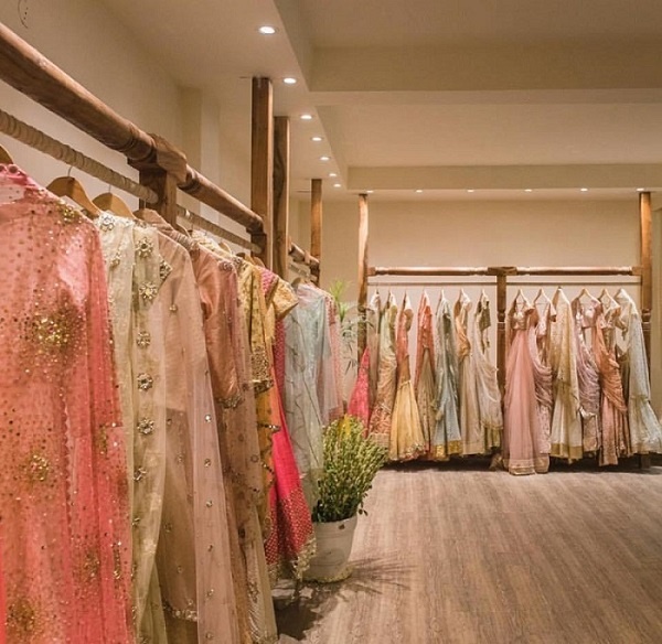 Bridal Fashionable Guide  Bridal Trousseau Shopping (Delhi Special) 