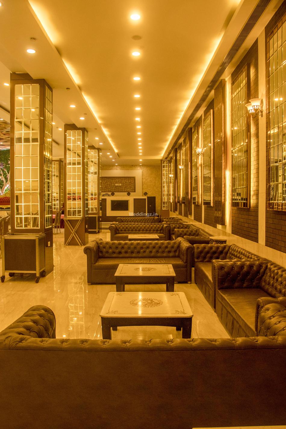 The Grace Naraina, Delhi Banquet Hall WeddingZ.in