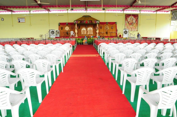 GVR Convention Center, Manneguda GVR Convention Center