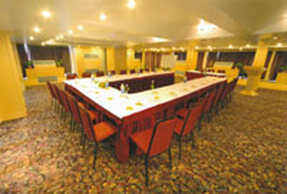 Hotel Shivajinagar, Pune Banquet Hall Wedding Hotel WeddingZ.in