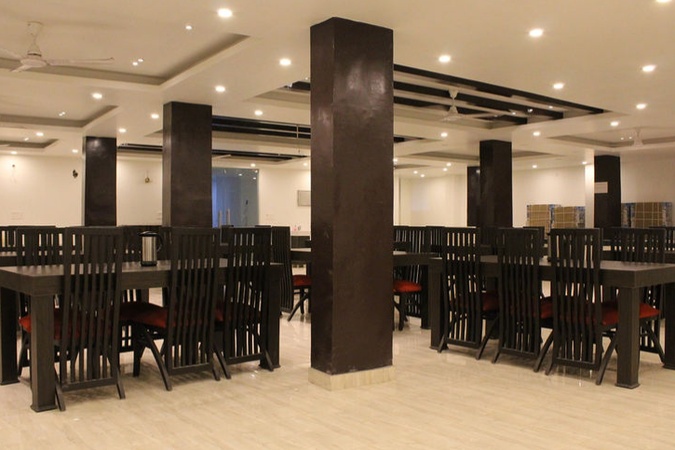 Hotel Noida International, Noida Hotel Noida International