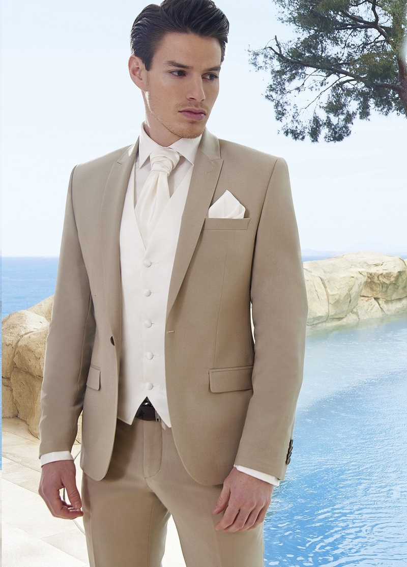 wedding outfit for groom