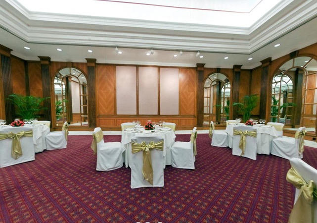 The Oberoi, M G Road The Oberoi