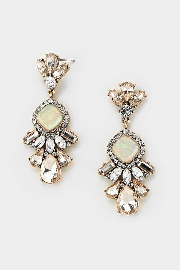 Tips and Tricks on How to Shimmer Up Your Bridal Makeup and More Blog