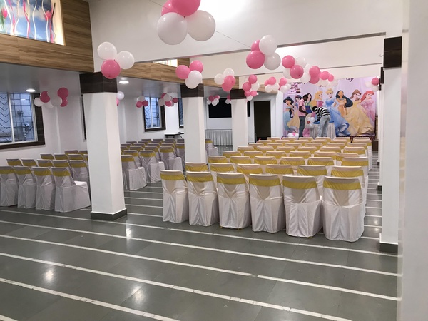 Indira Moreshwar Sabhagruha Banquet Hall, Shaniwar Peth Indira Moreshwar Sabhagruha Banquet Hall