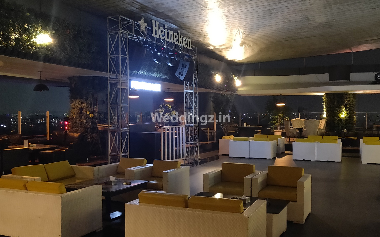 Penthouze Nightlife Koregaon Park, Pune Banquet Terrace WeddingZ.in