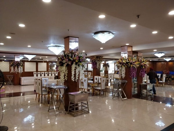 Edesia The Party Hall (Golden Dreams Banquets), Saket Edesia The Party Hall (Golden Dreams Banquets)