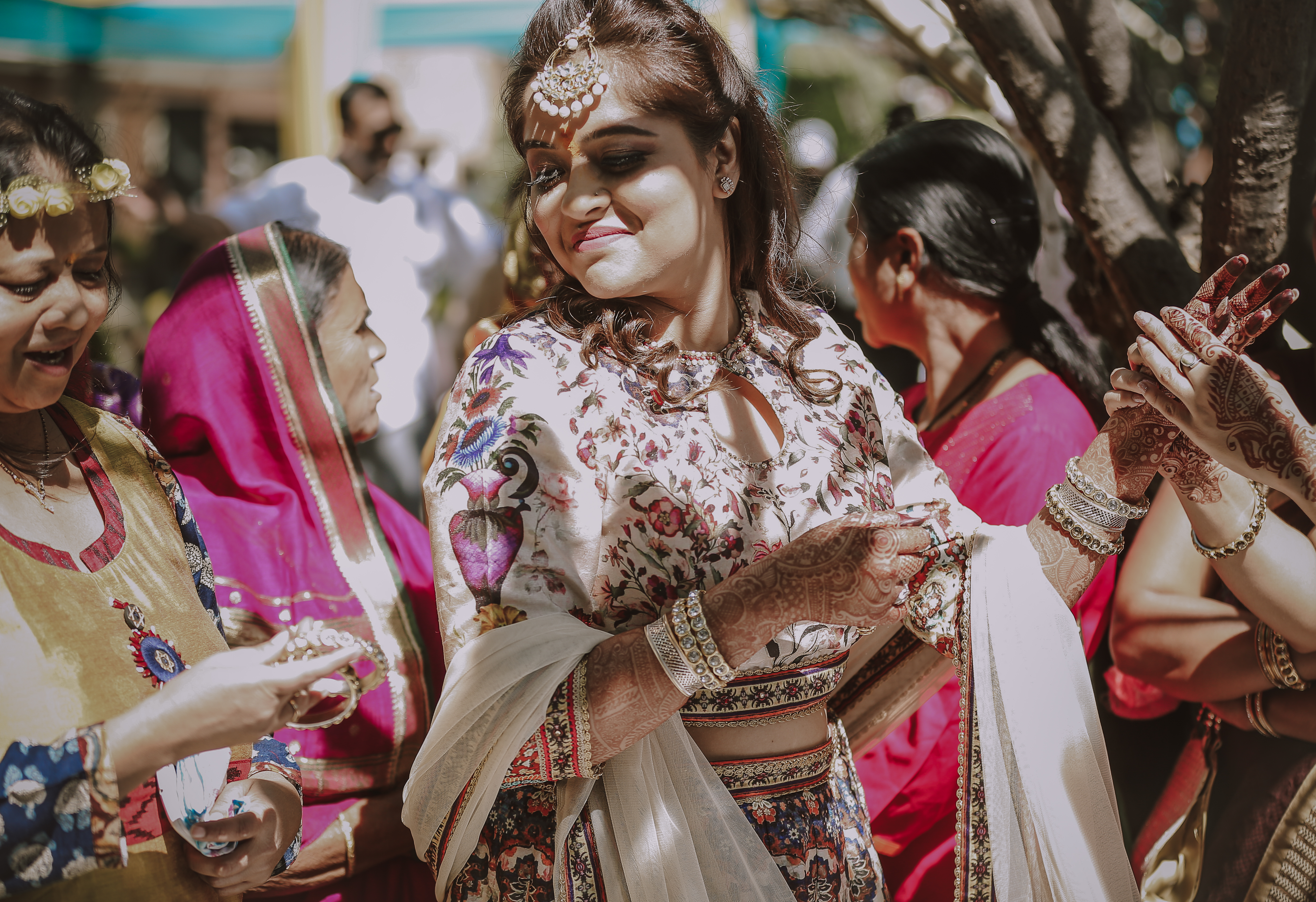 Creative Kaptures |  |  | Candid Stories  | Photographer