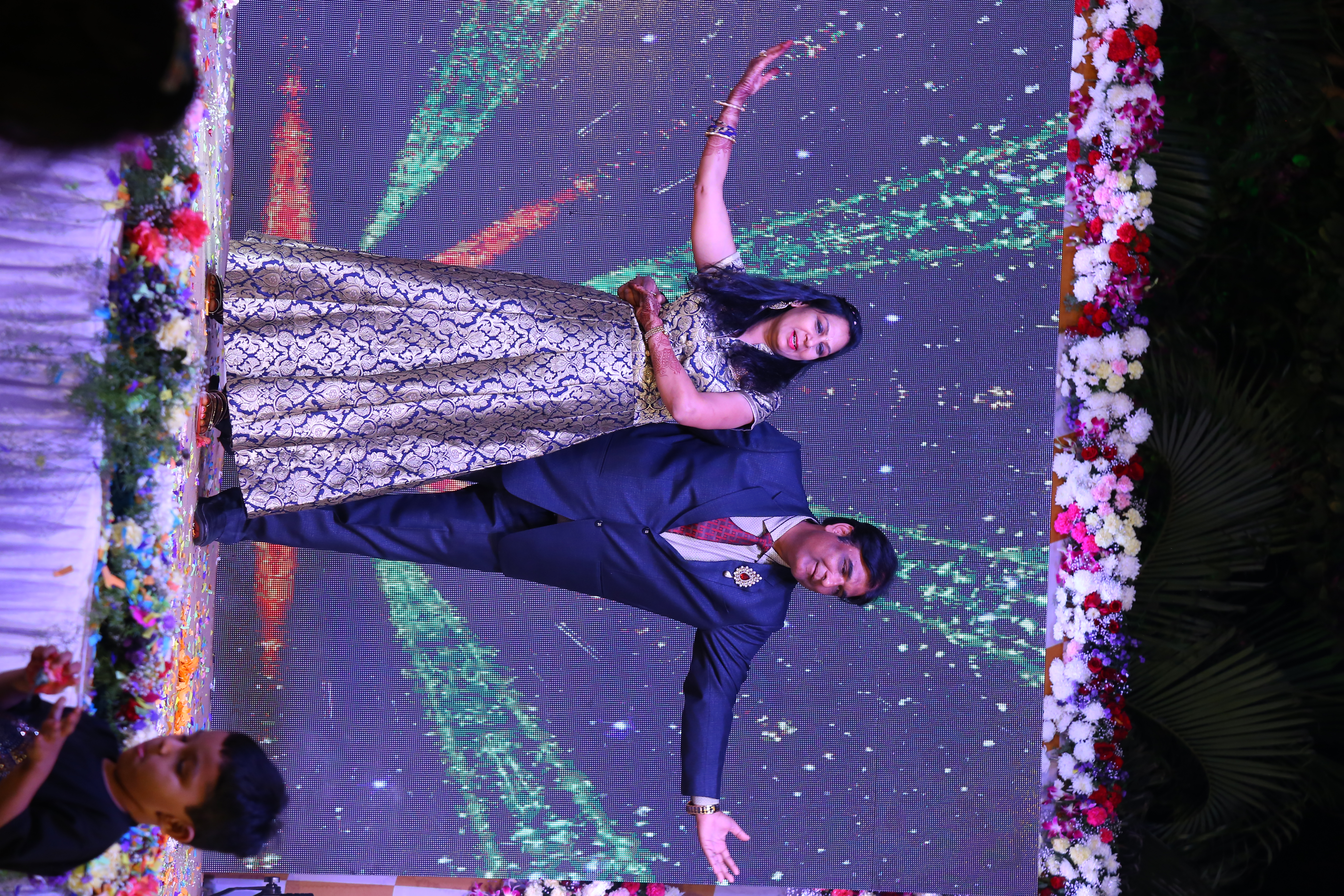 Dancamaze |  |  | Mohna weds Yogesh | dance