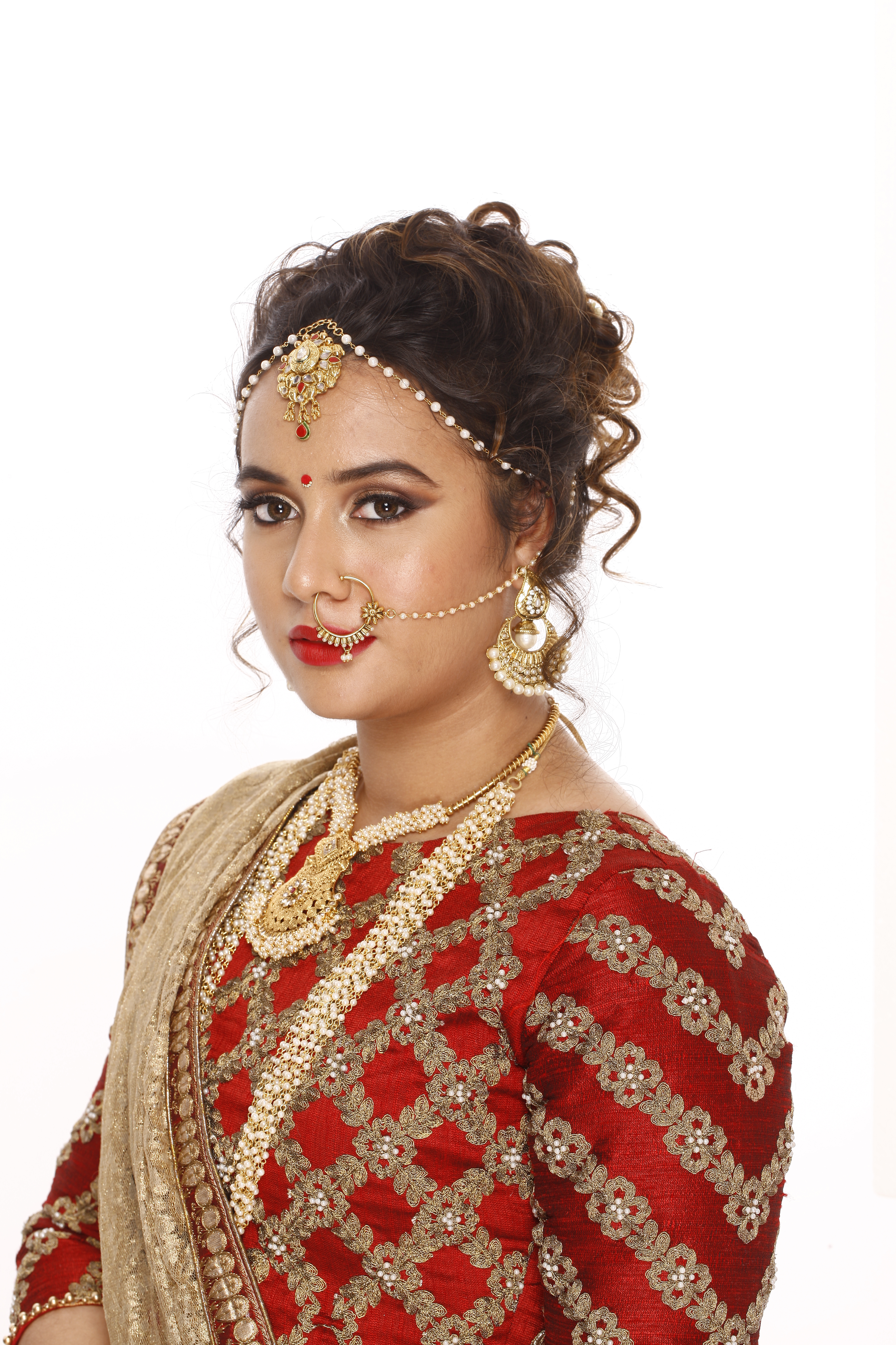 Niharika Panchal |  |  | traditional bride | Makeup Artists