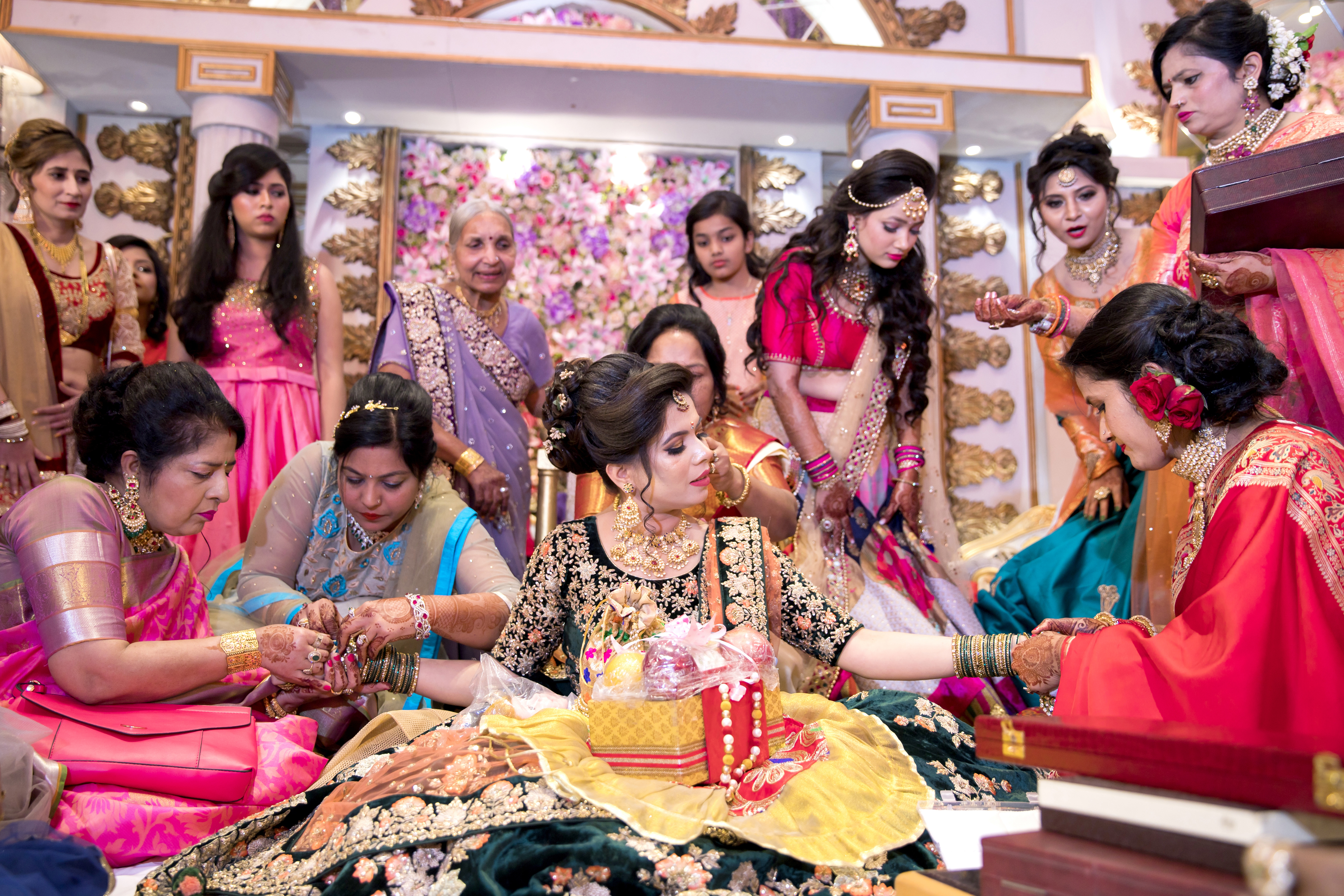 Frozen Memories |  |  | Avanti & Vipul | Country inn & suites, Delhi | Photographer